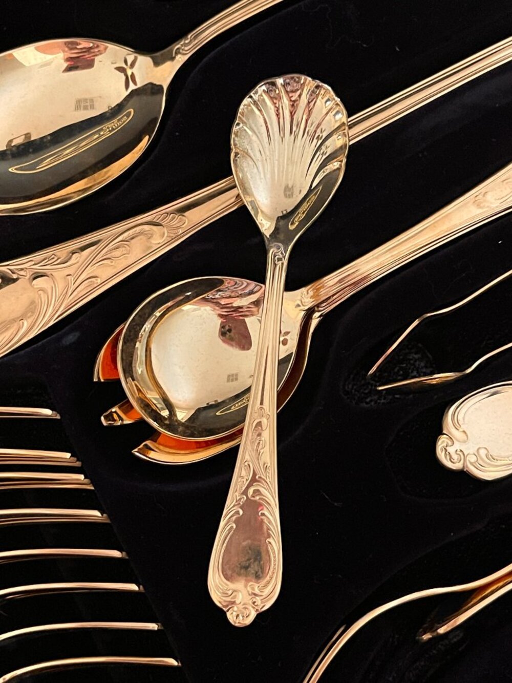 Soligen Gold Flatware Cutlery Full Set 70 Pc Germany Vintage In Case Used Once - Picture 9 of 15
